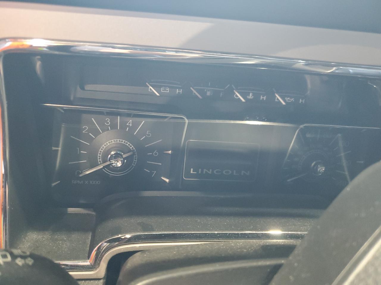 2008 Lincoln Navigator VIN: 5LMFU28588LJ04281 Lot: 71795605