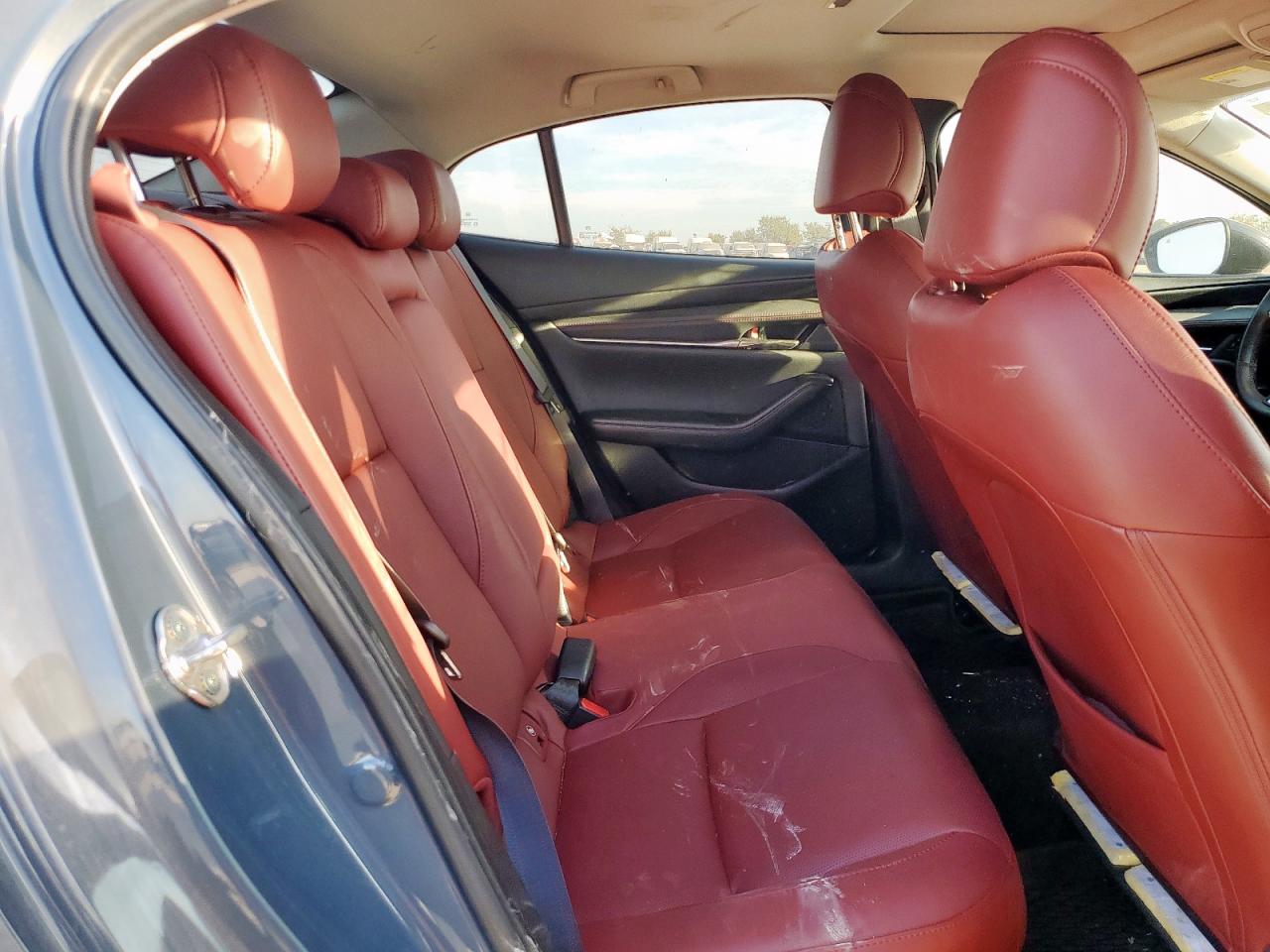 2024 Mazda 3 Preferred VIN: 3MZBPBCMXRM417700 Lot: 81881145