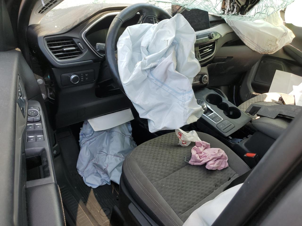 2021 Ford Escape Se VIN: 1FMCU0G64MUA68761 Lot: 80545035