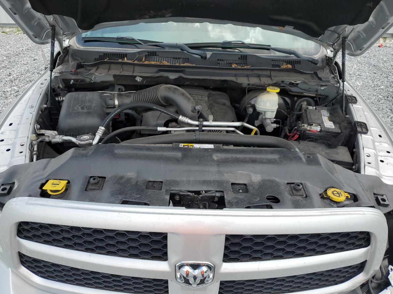 2017 Ram 1500 St VIN: 1C6RR7FT8HS575302 Lot: 81651835