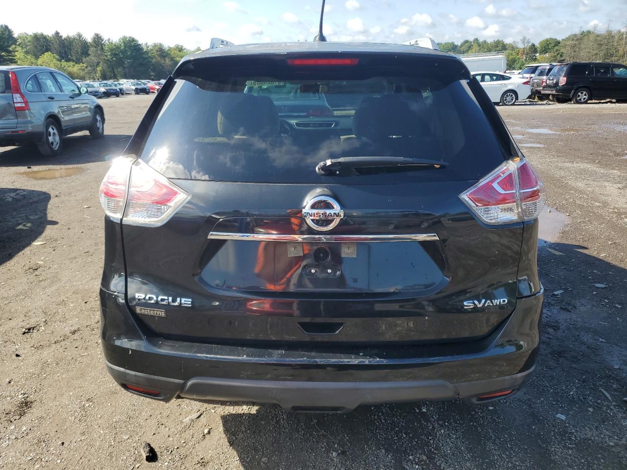 2016 Nissan Rogue S VIN: KNMAT2MV6GP615828 Lot: 81024055