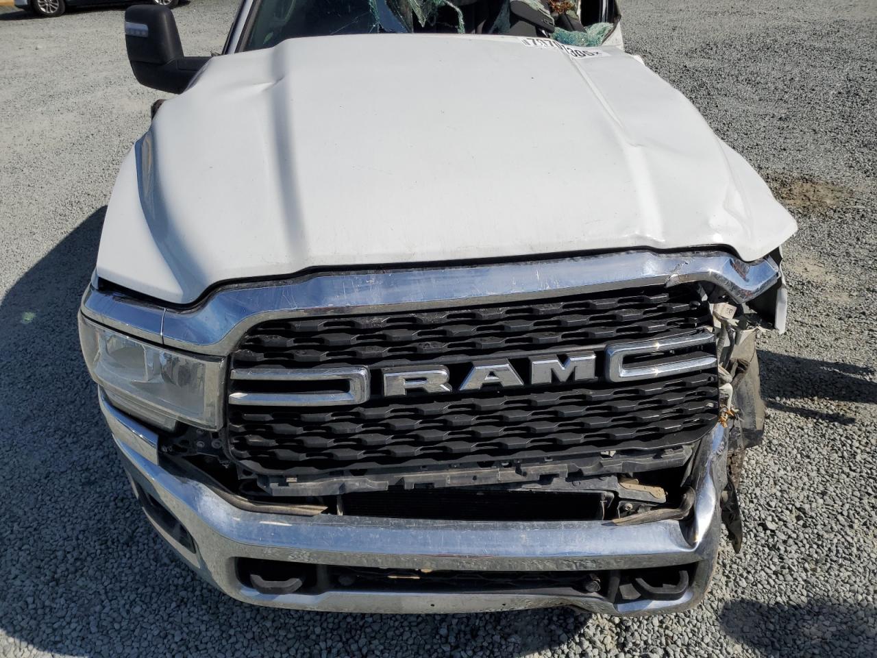 2024 Ram 2500 Big Horn VIN: 3C6UR5DL5RG106162 Lot: 70701305