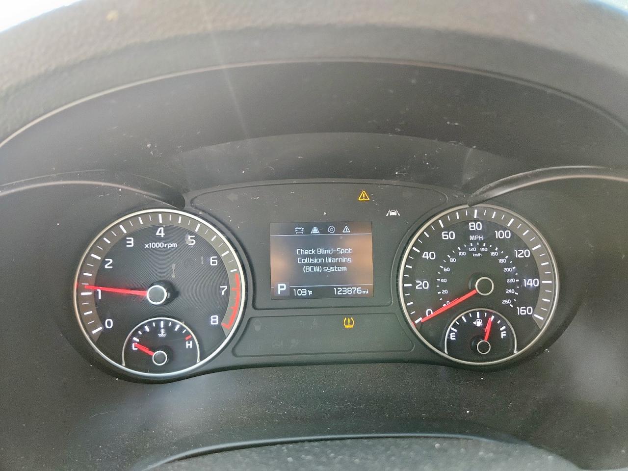 2019 Kia Optima Lx VIN: 5XXGT4L33KG284289 Lot: 82165015