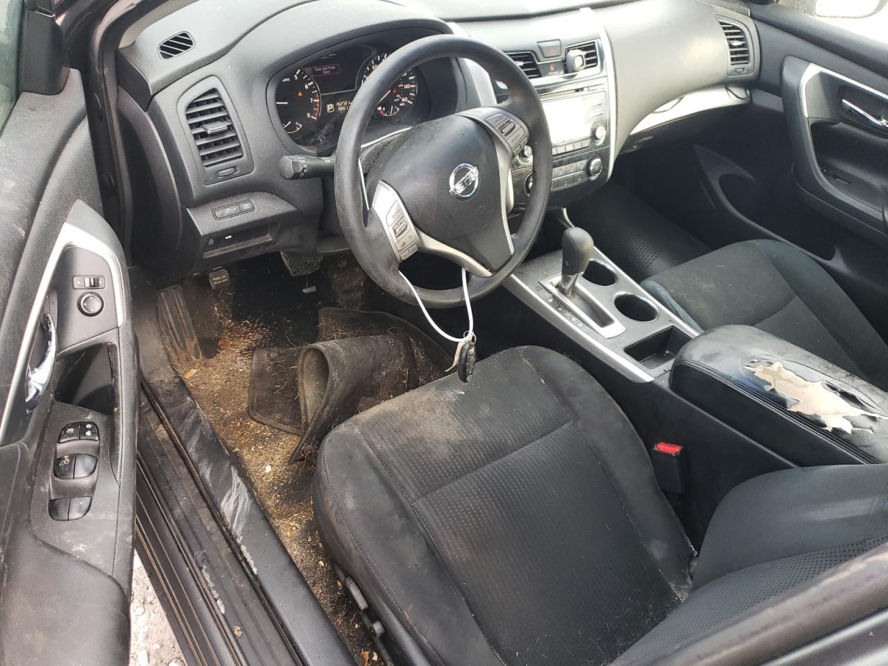 2015 Nissan Altima 2.5 VIN: 1N4AL3AP2FC285337 Lot: 83801645