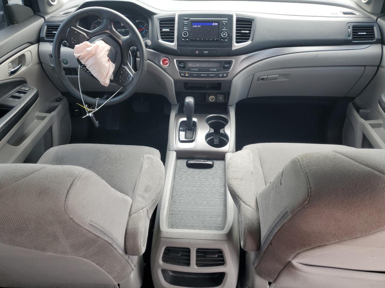 2019 Honda Pilot Lx VIN: 5FNYF5H16KB038431 Lot: 82038415