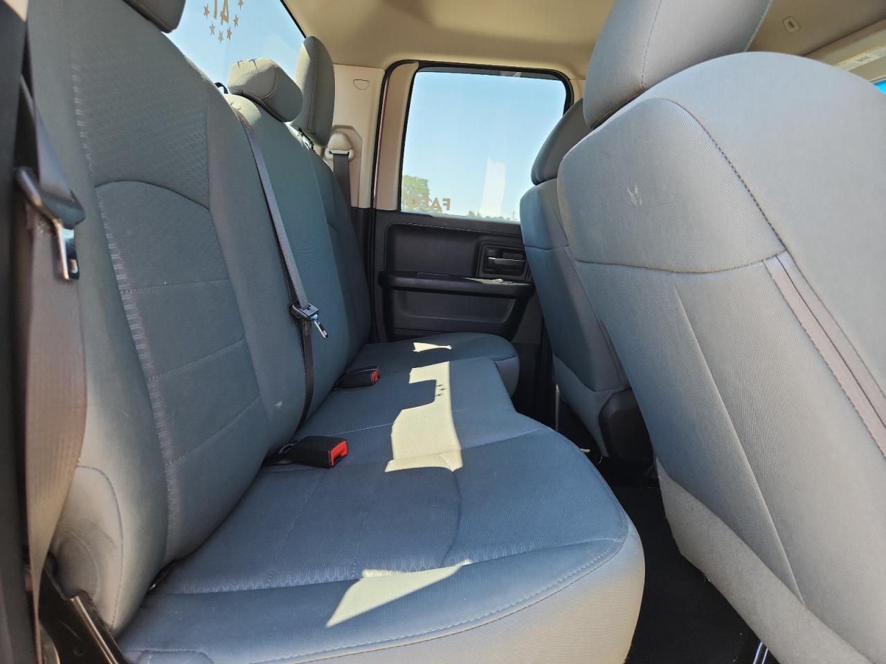 2017 Ram 1500 St VIN: 1C6RR6FT4HS825757 Lot: 71063745
