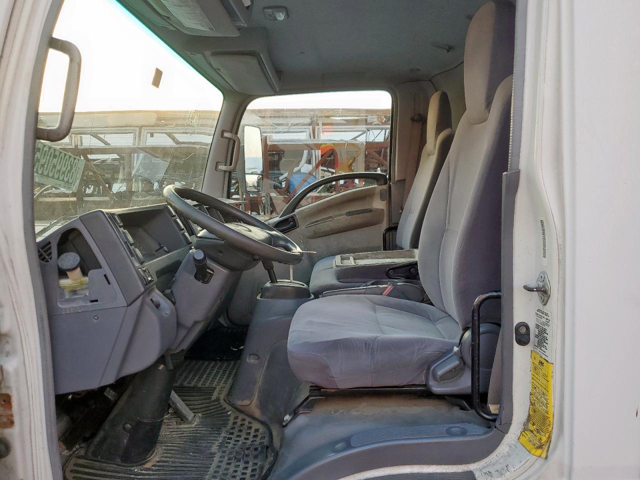 2008 Isuzu Npr VIN: JALC4W16687003400 Lot: 83995095