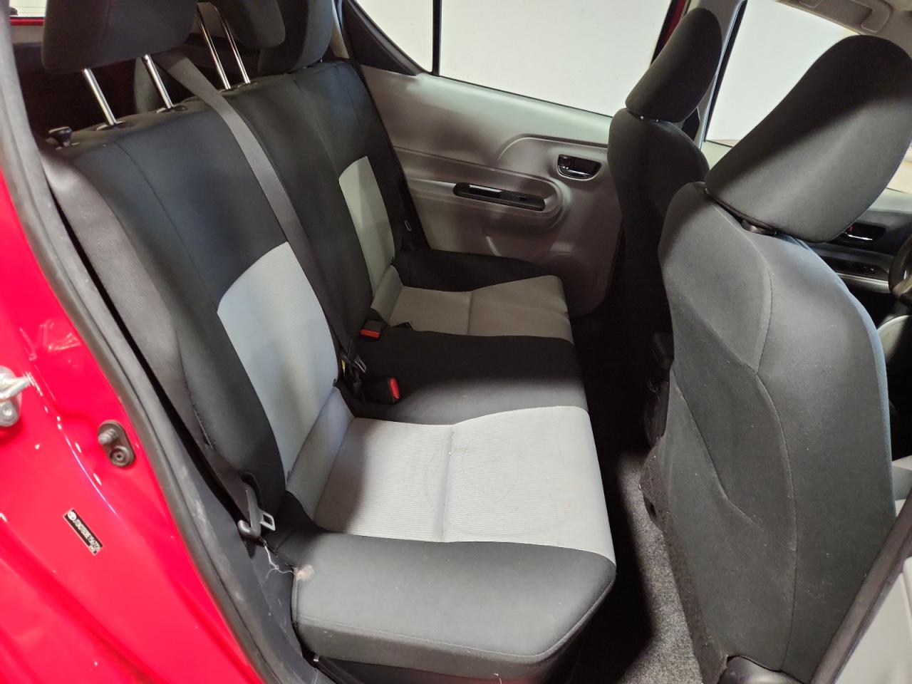 2014 Toyota Prius C VIN: JTDKDTB38E1567726 Lot: 80626655