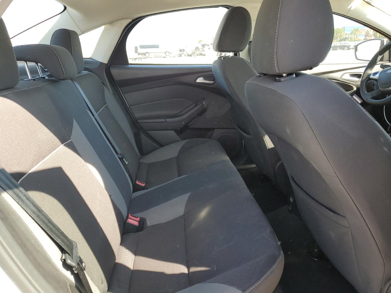 2014 Ford Focus Se VIN: 1FADP3F21EL419199 Lot: 80803415