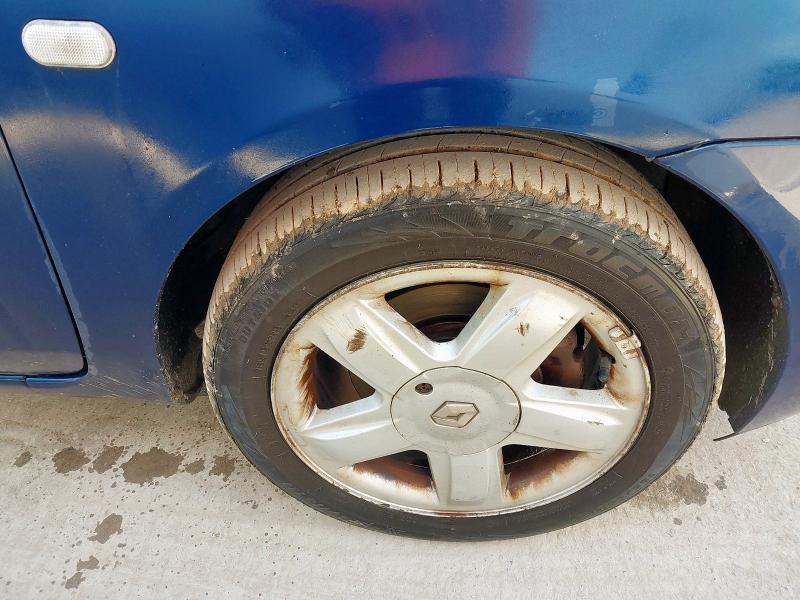 2002 RENAULT CLIO DYNAMIQUE 16V 