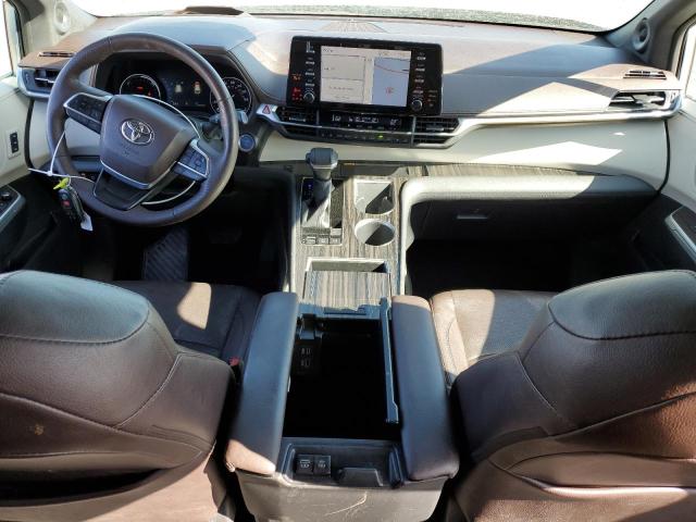  TOYOTA SIENNA 2021 Серебристый