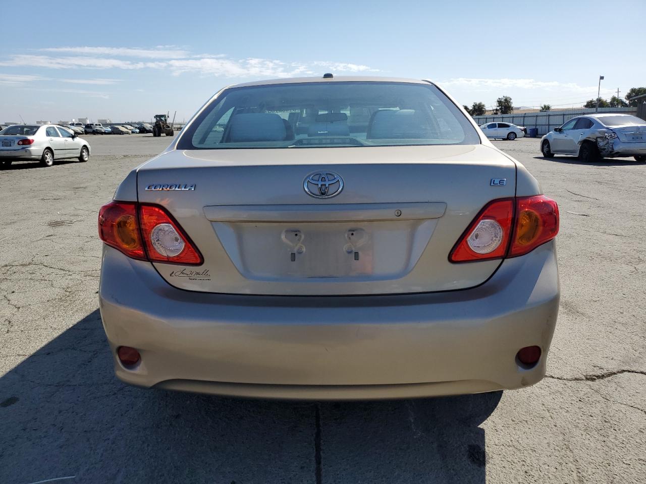 2010 Toyota Corolla Base VIN: 2T1BU4EE4AC436883 Lot: 81466765