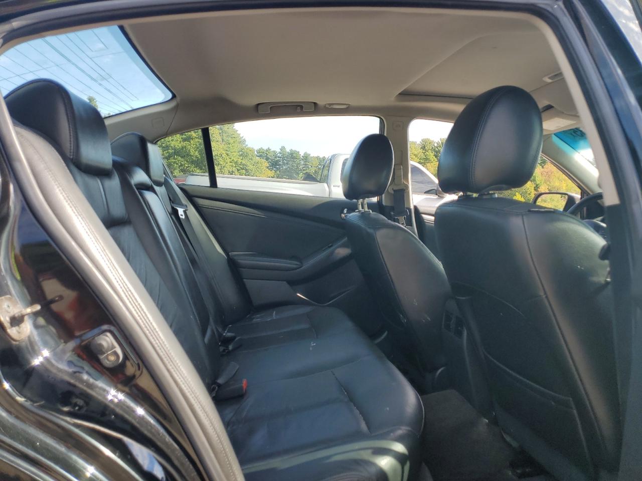 2010 Nissan Altima Base VIN: 1N4AL2AP0AN443326 Lot: 84265135