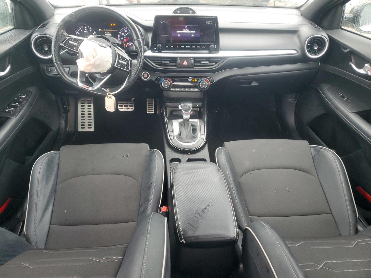 2022 Kia Forte Gt Line VIN: 3KPF54AD1NE485588 Lot: 83854075