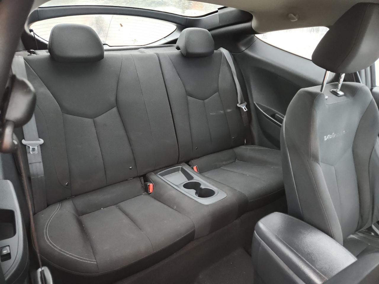 2016 Hyundai Veloster VIN: KMHTC6AD6GU303095 Lot: 82021755