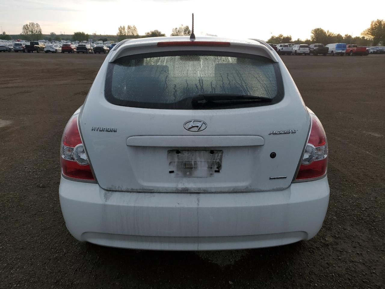 KMHCN3BC6BU205515 2011 Hyundai Accent Se