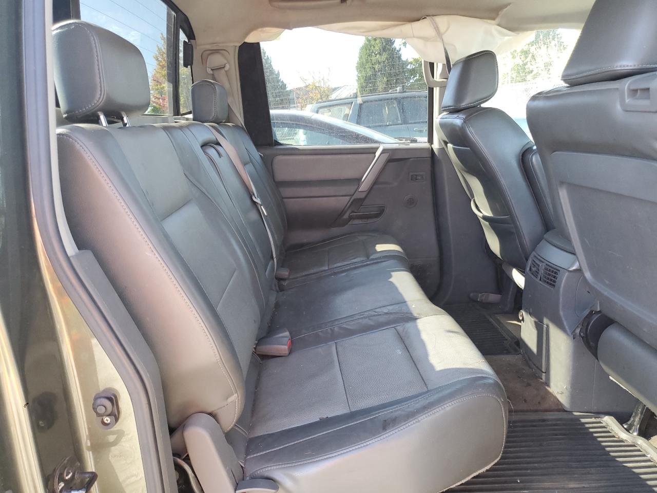 2005 Nissan Titan Xe VIN: 1N6AA07A75N532448 Lot: 81325175