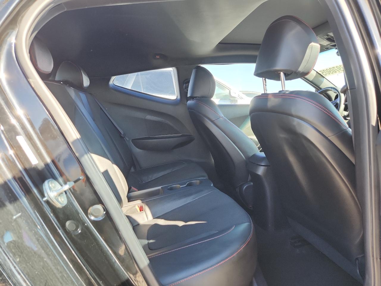 2019 Hyundai Veloster Base VIN: KMHTG6AFXKU007169 Lot: 83970905