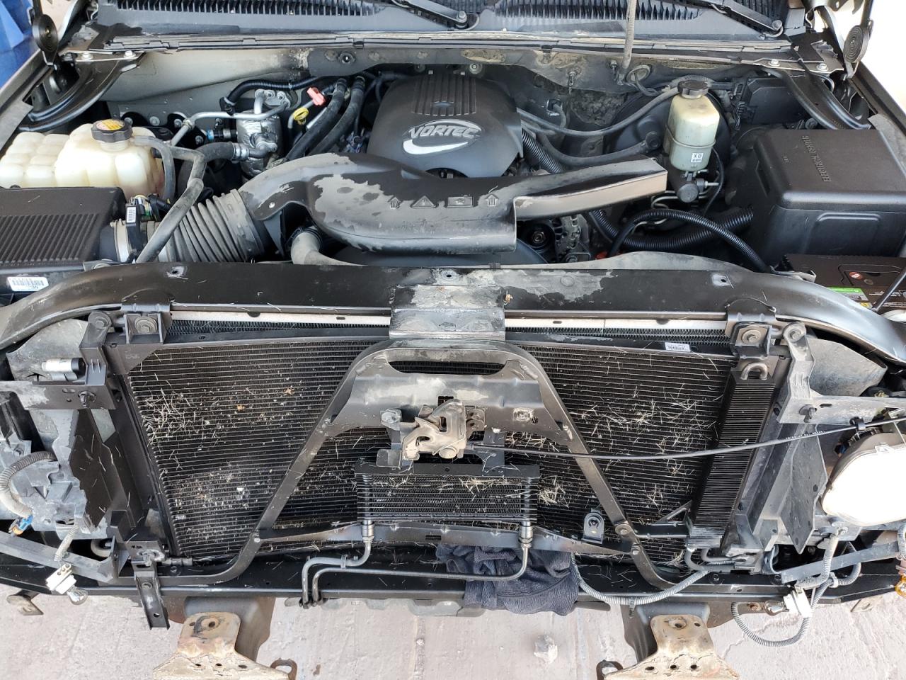 2001 Chevrolet Suburban K1500 VIN: 3GNFK16T31G214030 Lot: 80581095