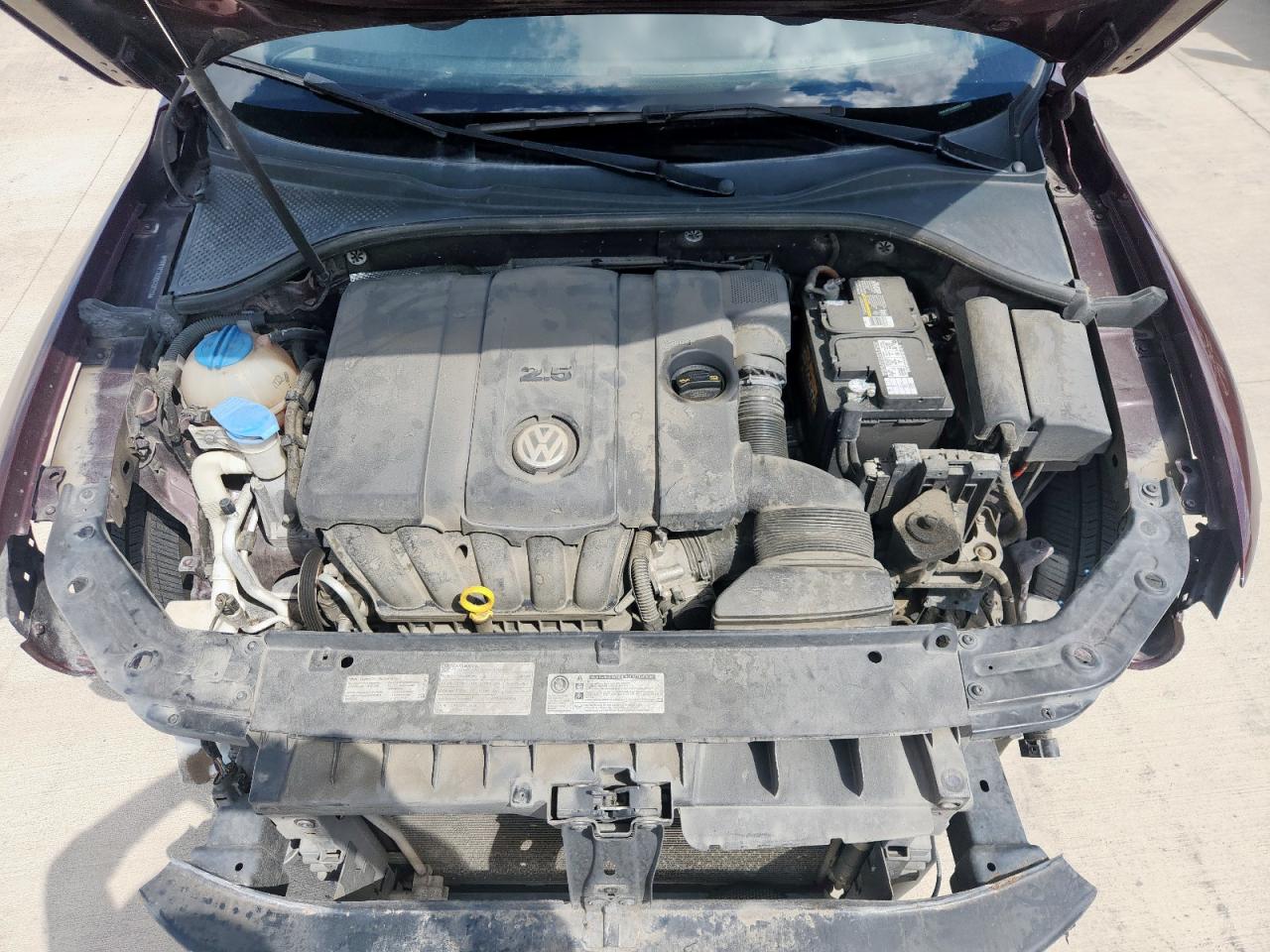 2013 Volkswagen Passat S VIN: 1VWAP7A3XDC137711 Lot: 82100695