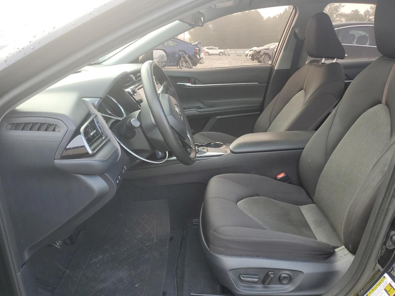 2019 Toyota Camry L VIN: 4T1B11HK1KU854195 Lot: 84220815