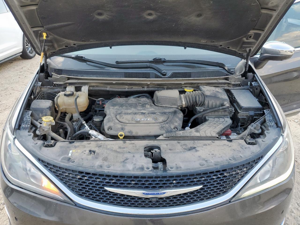 2018 Chrysler Pacifica Limited VIN: 2C4RC1GGXJR364828 Lot: 81684125