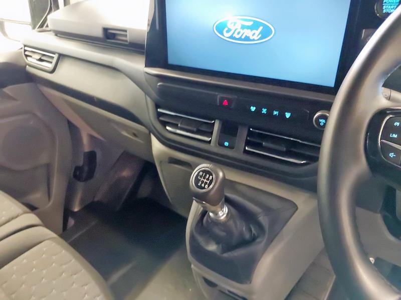 2024 FORD TRANSIT CUSTOM 300LIMITD 