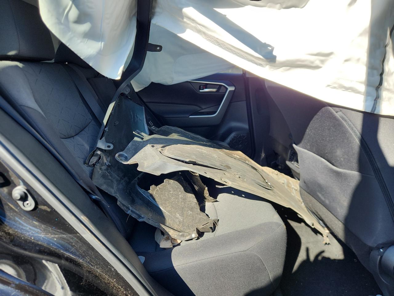 2021 Toyota Rav4 Xle VIN: 2T3P1RFV7MC178915 Lot: 71085235