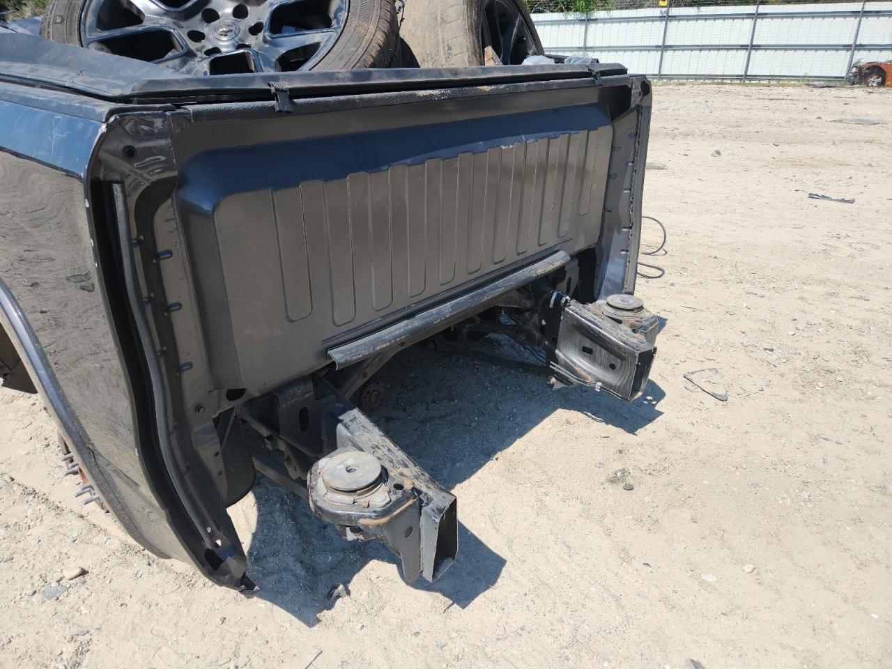 2021 Ram 1500 Laramie VIN: 1C6SRFJT3MN742337 Lot: 71907835