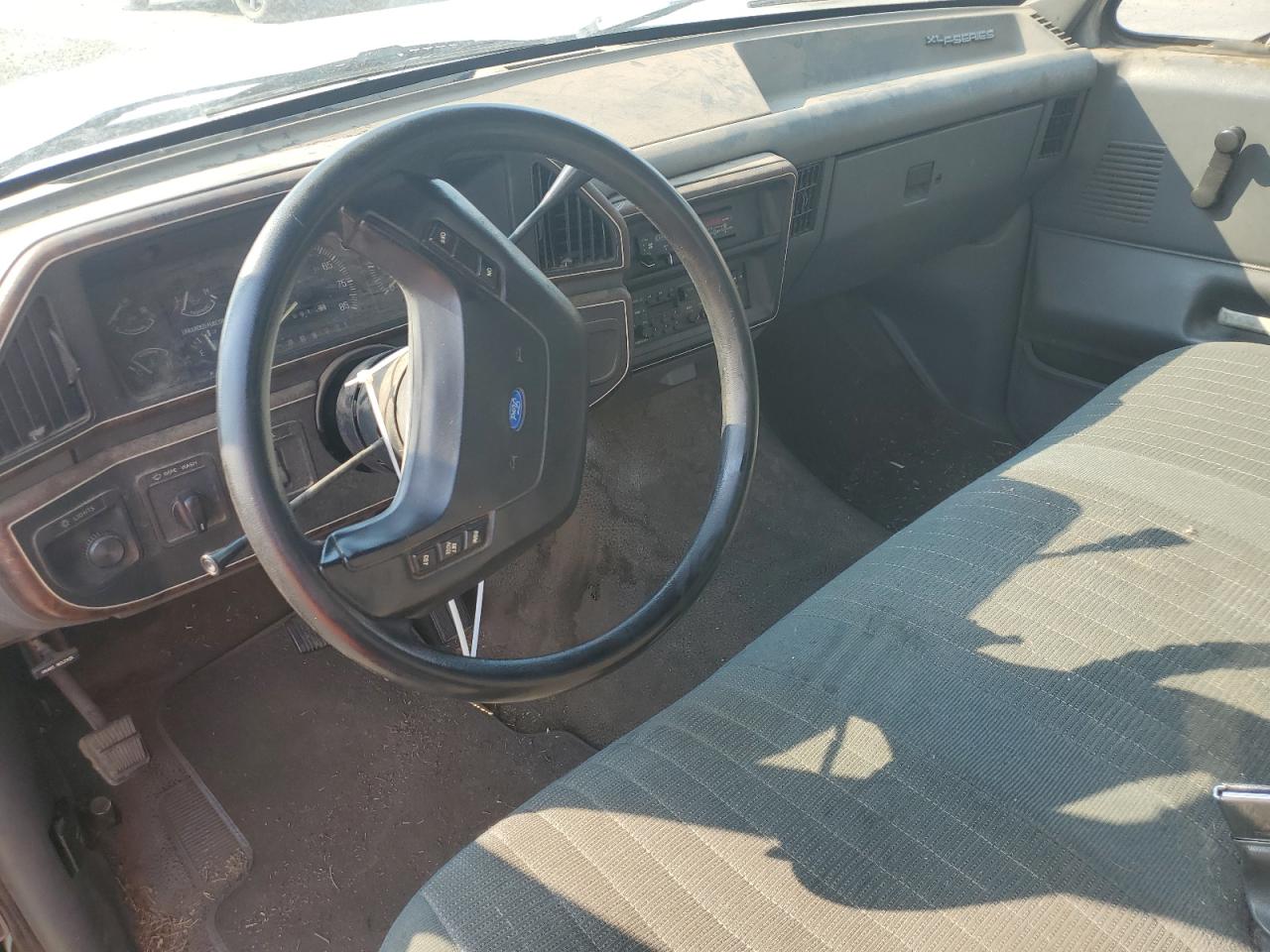 1991 Ford F250 VIN: 2FTHF25G6MCA70703 Lot: 71862525