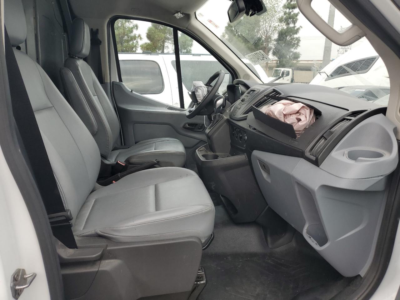 2019 Ford Transit T-250 VIN: 1FTYR1YM2KKA21493 Lot: 84204065