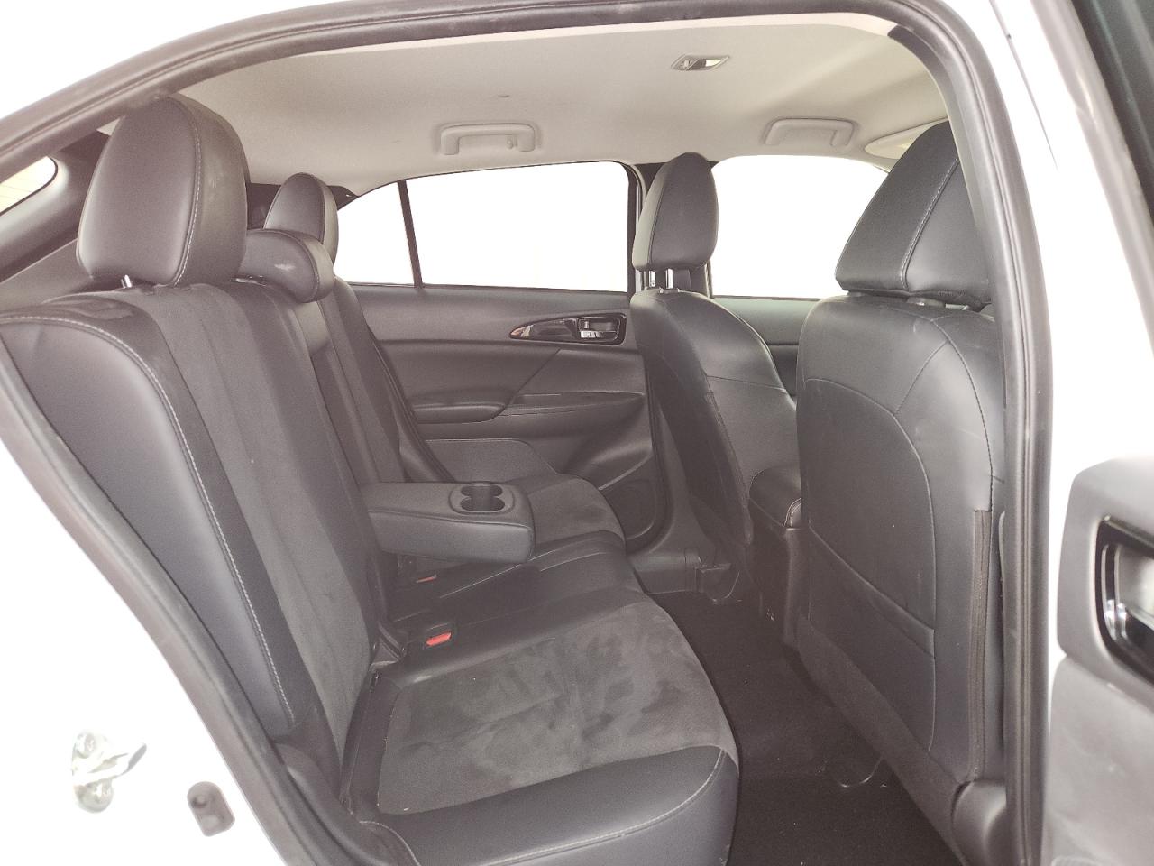 2024 Mitsubishi Eclipse Cross Se VIN: JA4ATWAA9RZ056348 Lot: 84250225