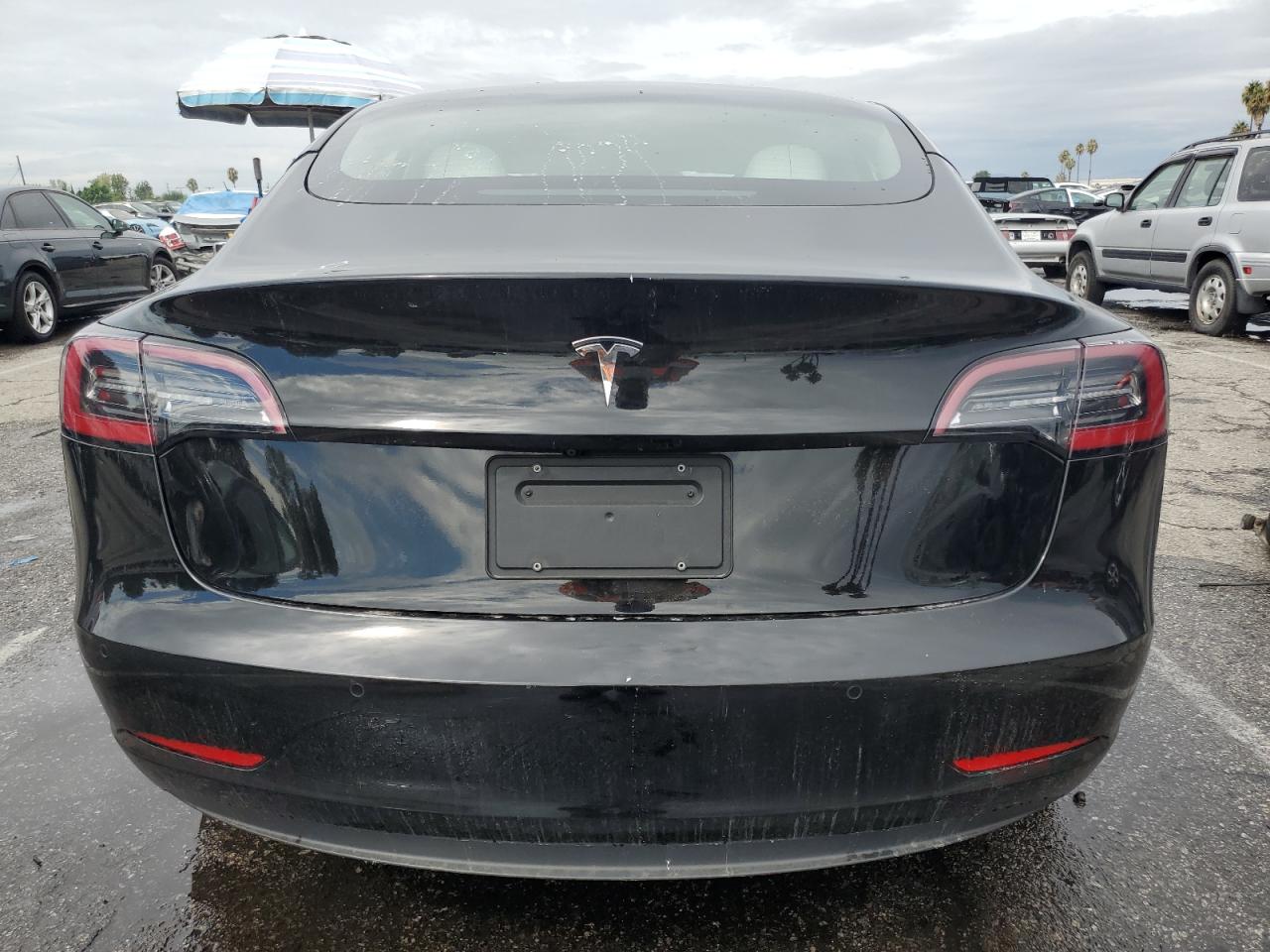 2021 Tesla Model 3 VIN: 5YJ3E1EA9MF085885 Lot: 81402185