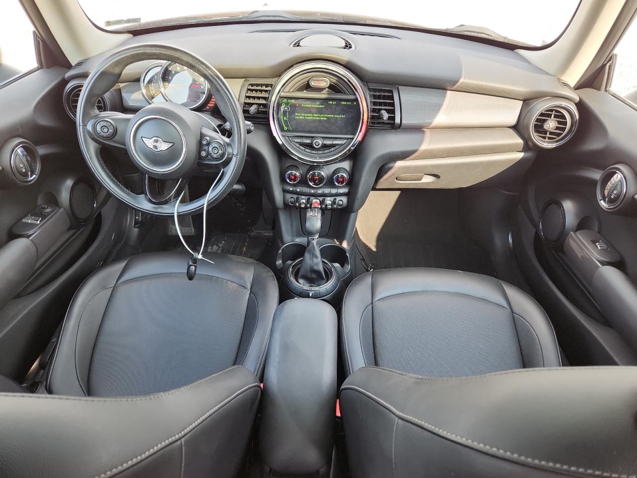 2016 Mini Cooper VIN: WMWXP5C56G2D14880 Lot: 81497075