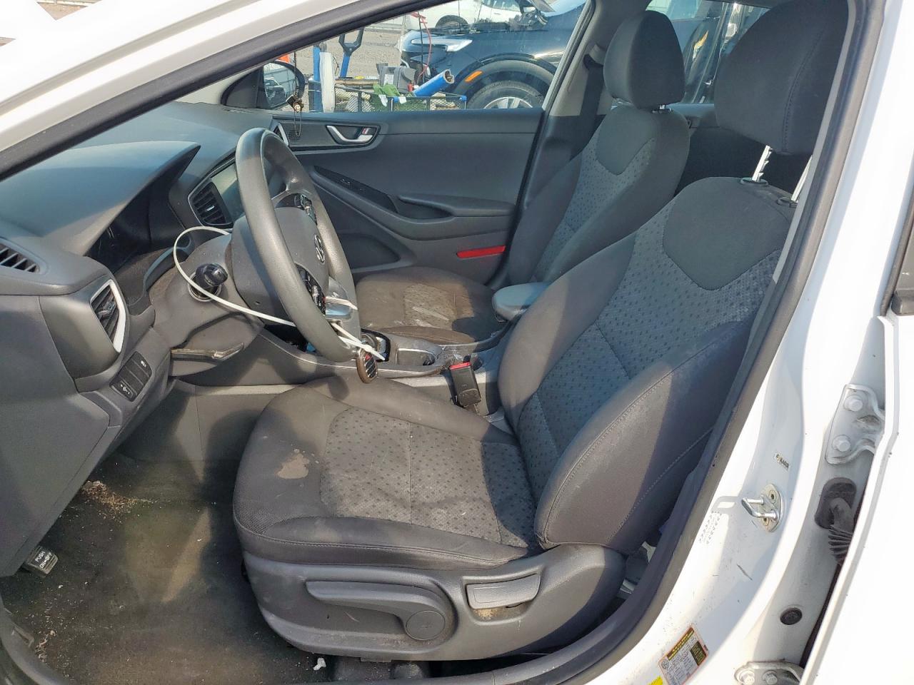 2017 Hyundai Ioniq Blue VIN: KMHC65LC6HU039819 Lot: 81762385