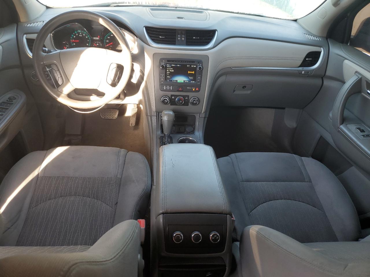 2017 Chevrolet Traverse Ls VIN: 1GNKRFED6HJ214789 Lot: 84236705