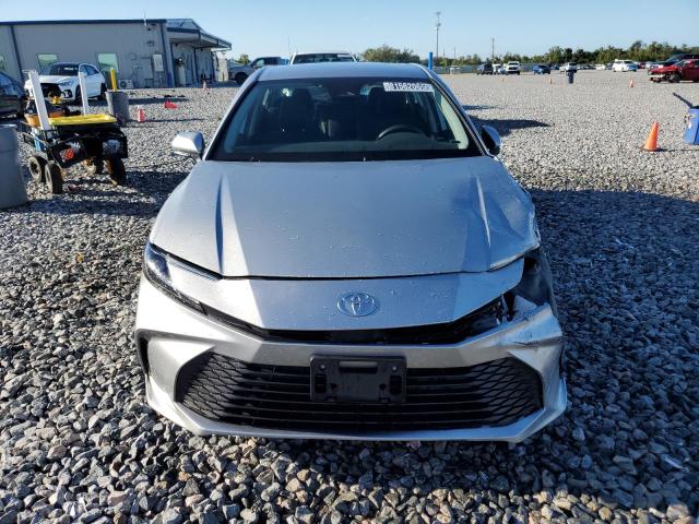 TOYOTA CAMRY 2025 Серебристый