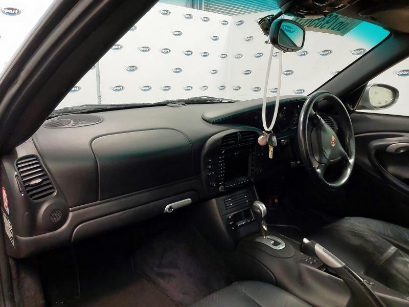 2004 PORSCHE  