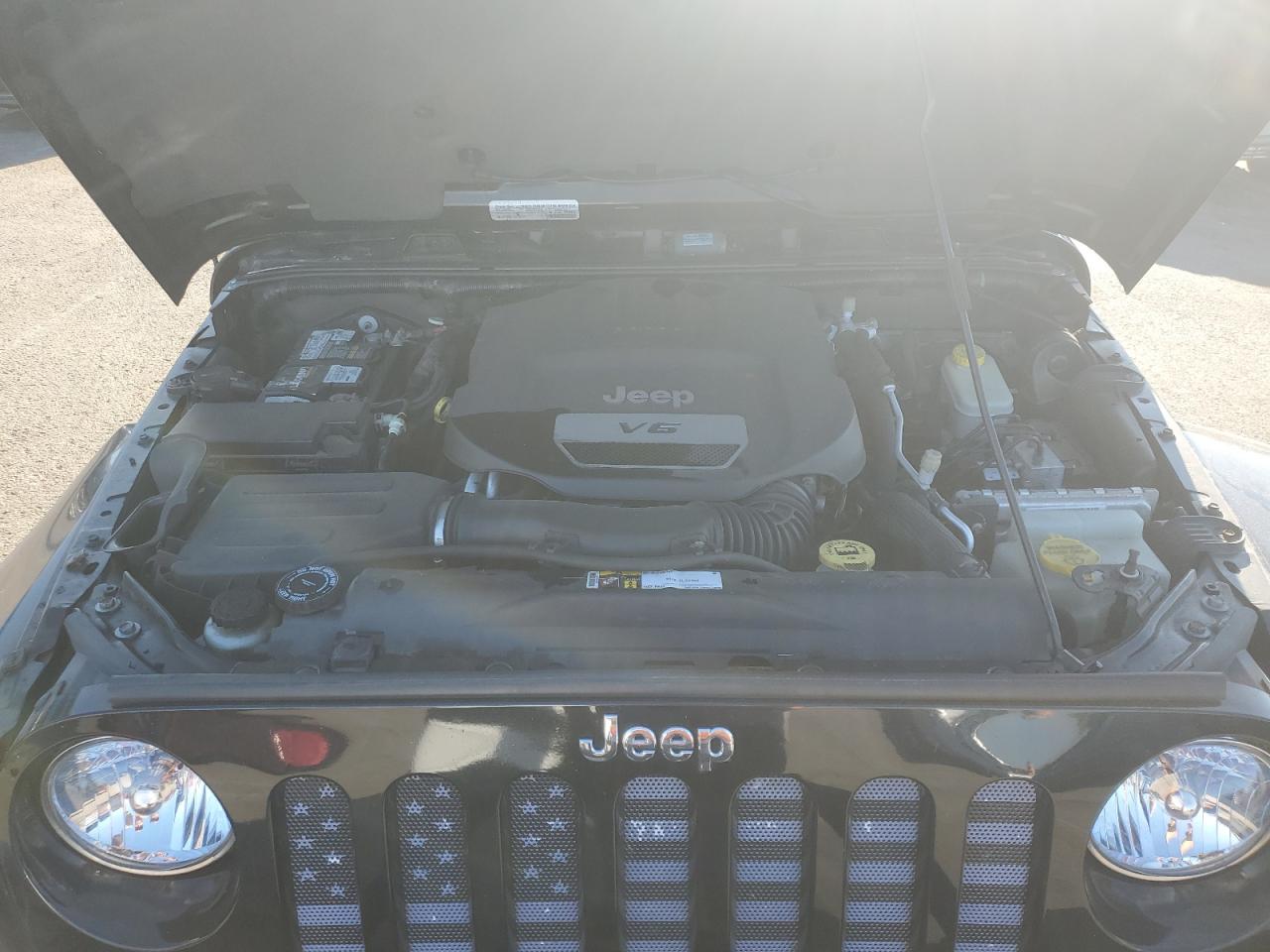 2015 Jeep Wrangler Unlimited Sahara VIN: 1C4HJWEG3FL602438 Lot: 81493095