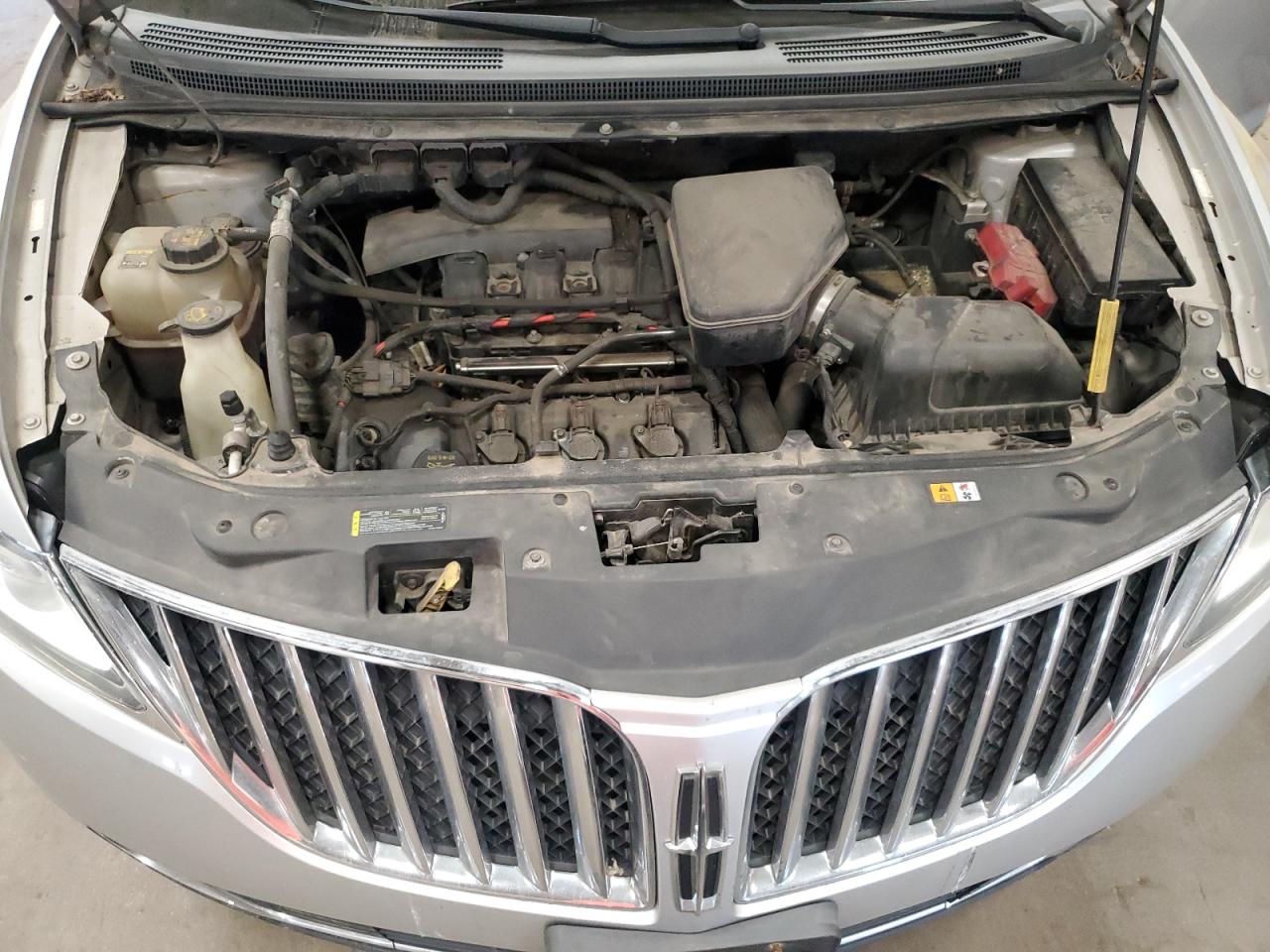 2013 Lincoln Mkx VIN: 2LMDJ8JK9DBL31869 Lot: 84400835