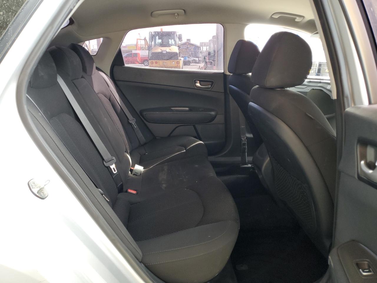 2020 Kia Optima Lx VIN: 5XXGT4L36LG415085 Lot: 83966155