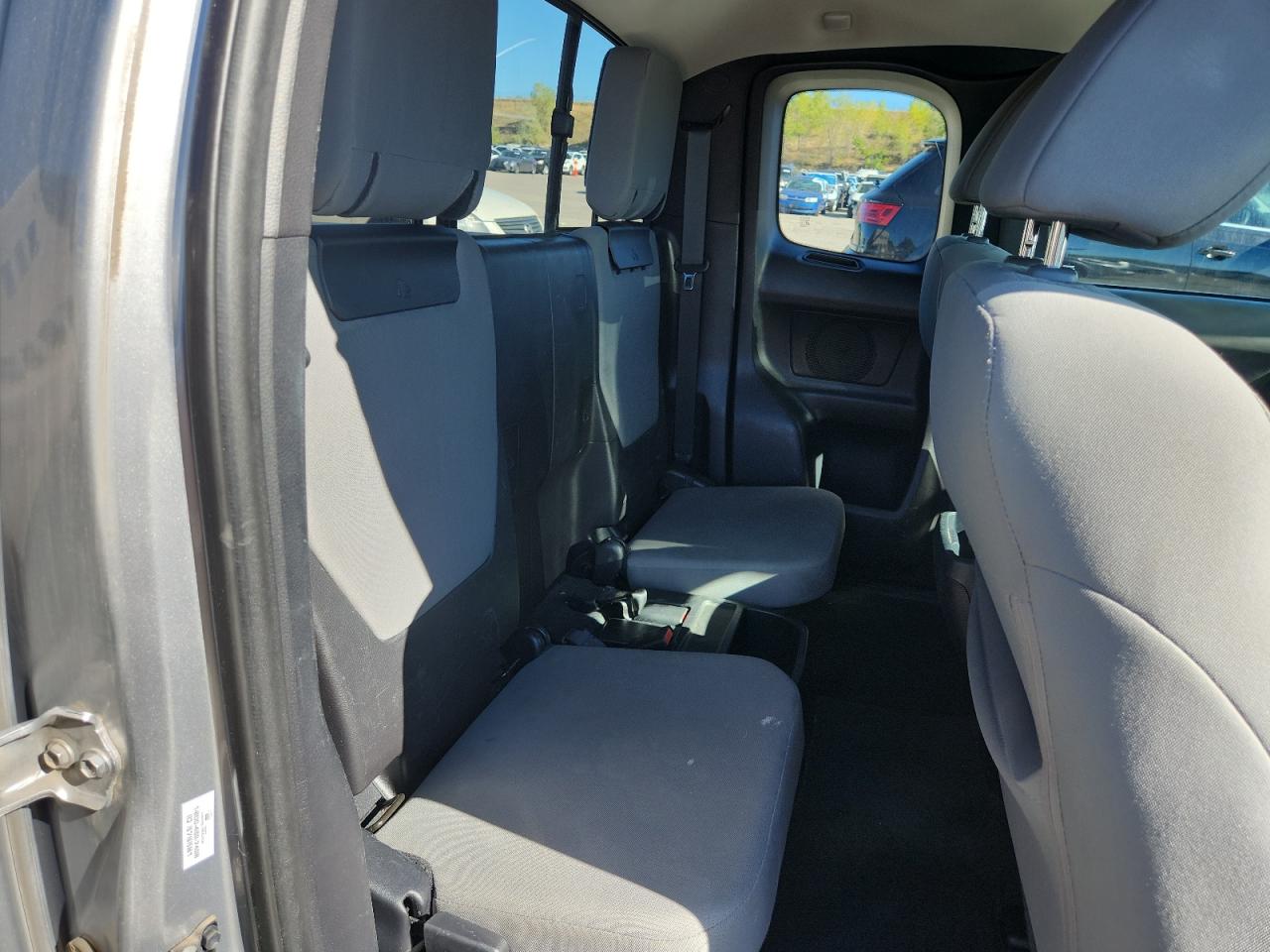 2018 Toyota Tacoma Access Cab VIN: 5TFSZ5ANXJX150728 Lot: 81031265