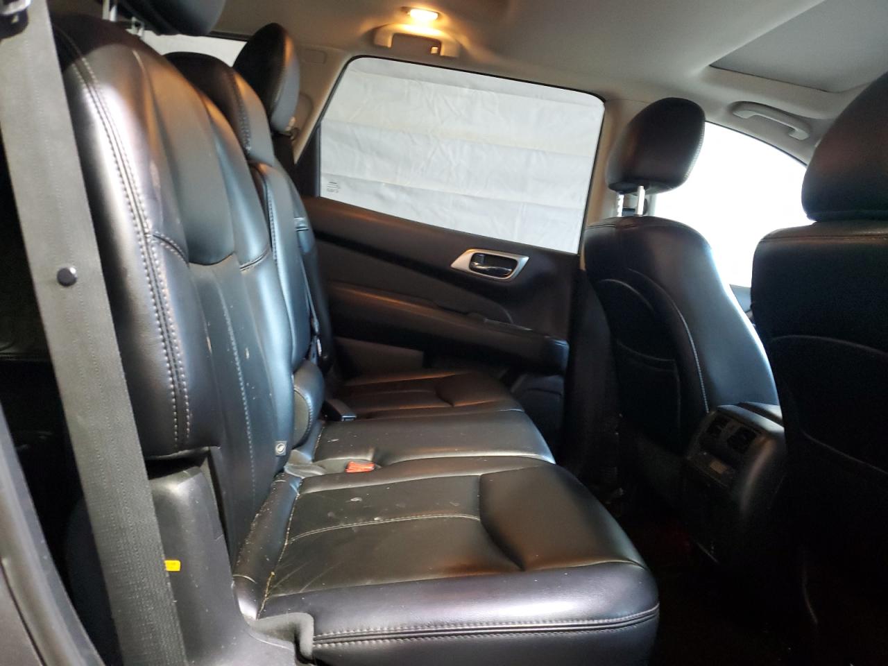 2015 Nissan Pathfinder S VIN: 5N1AR2MM4FC628939 Lot: 83830105