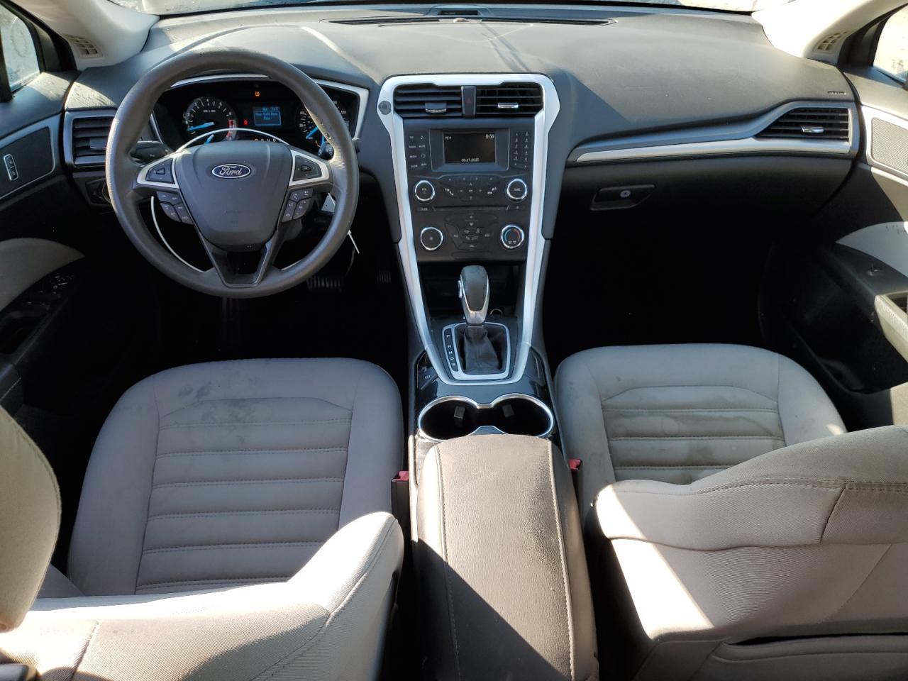 2015 Ford Fusion S VIN: 3FA6P0G75FR117984 Lot: 84388105