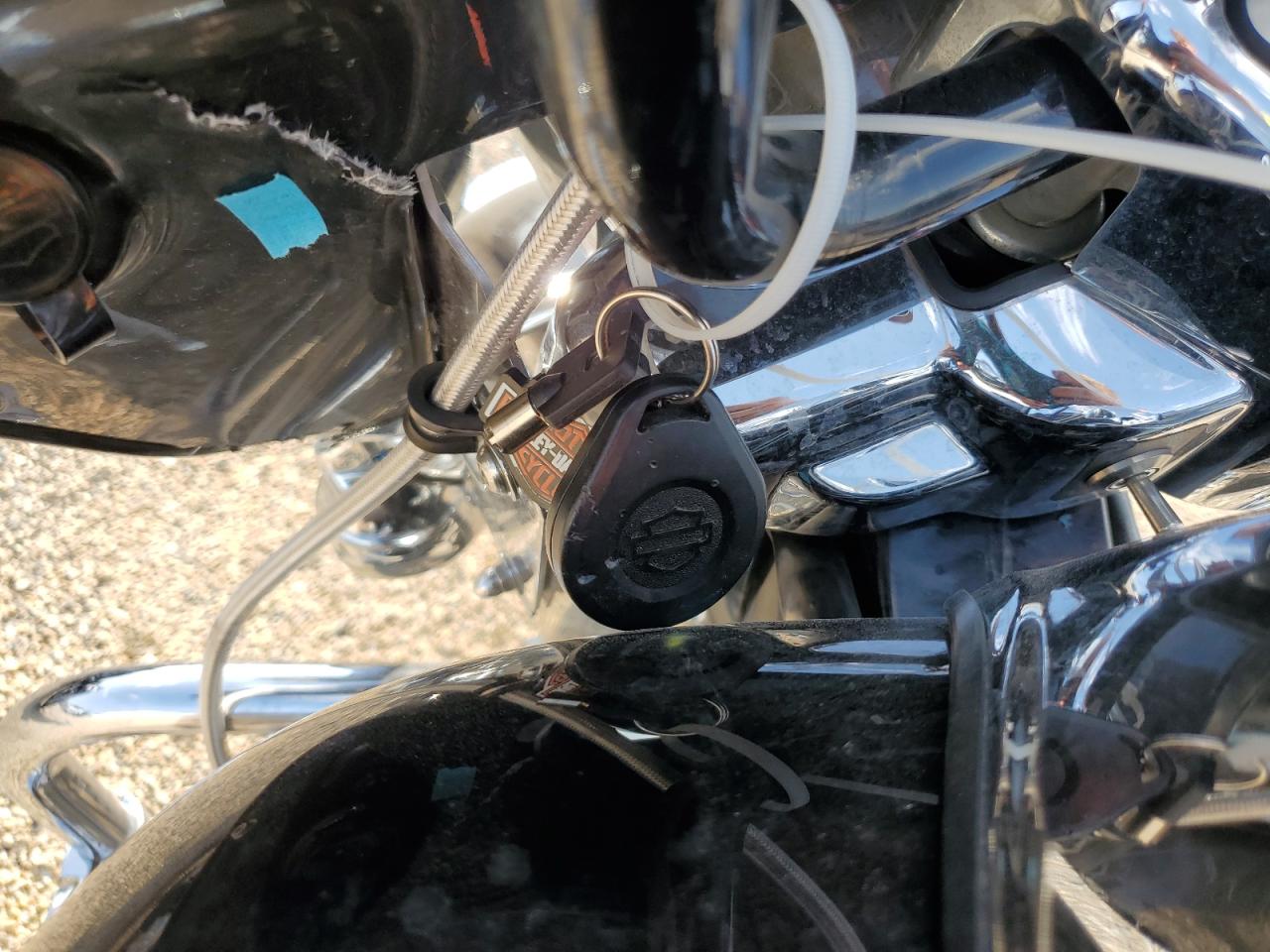 2008 Harley-Davidson Flhrc VIN: 1HD1FR4128Y690761 Lot: 80128995