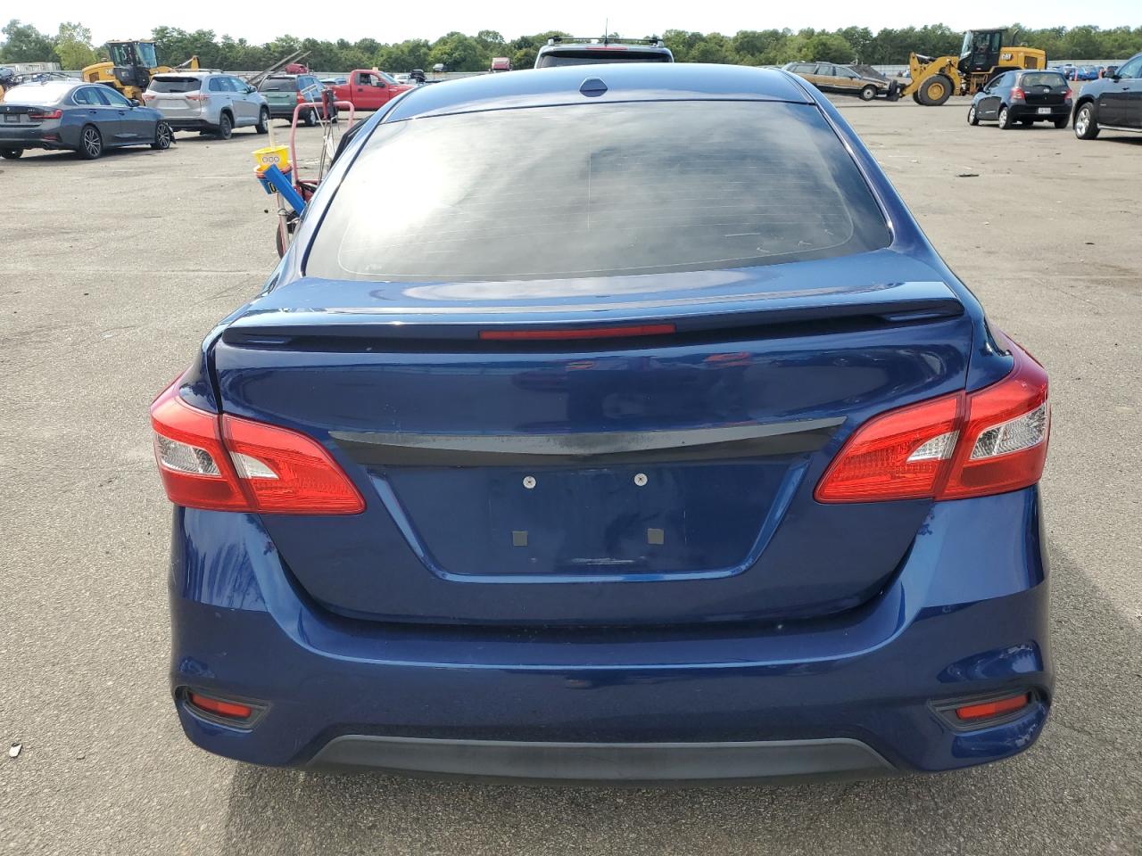 2017 Nissan Sentra Sr Turbo VIN: 3N1CB7AP8HY205310 Lot: 71808265