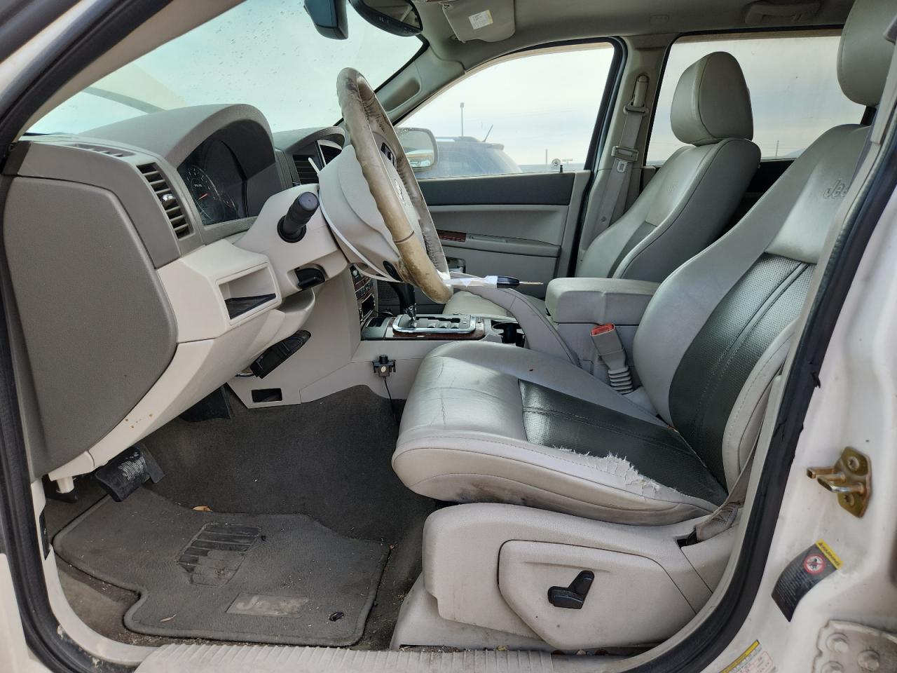 2005 Jeep Grand Cherokee Limited VIN: 1J8HR582X5C725003 Lot: 81290275