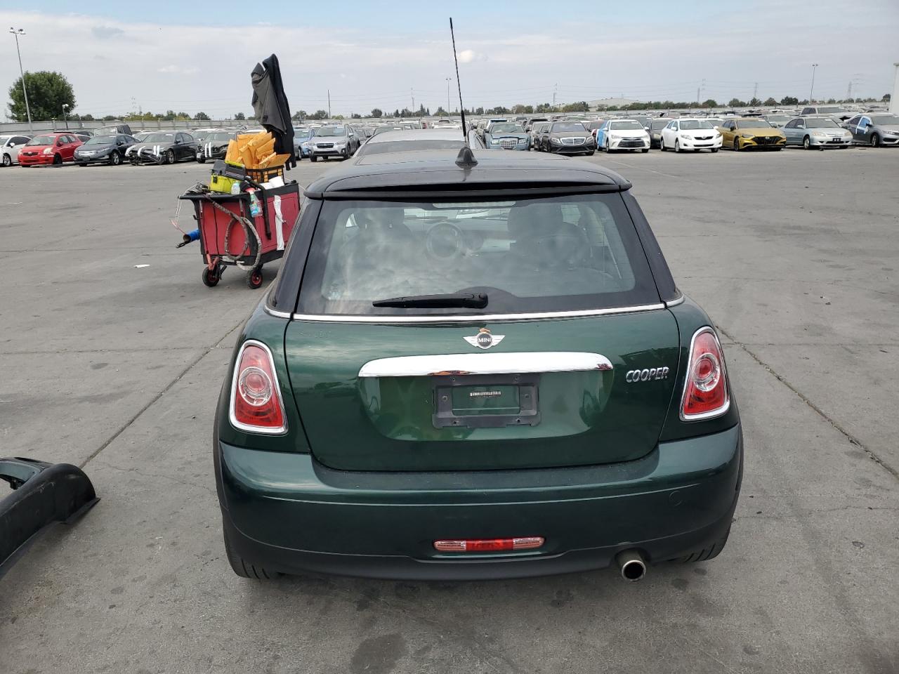 2011 Mini Cooper VIN: WMWSU3C56BT096799 Lot: 81541545