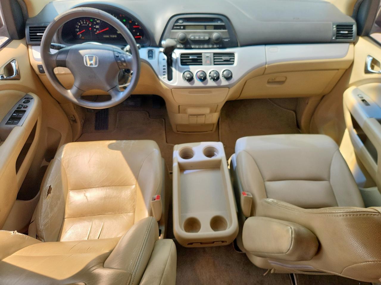 2010 Honda Odyssey Lx VIN: 5FNRL3H22AB001532 Lot: 71526925