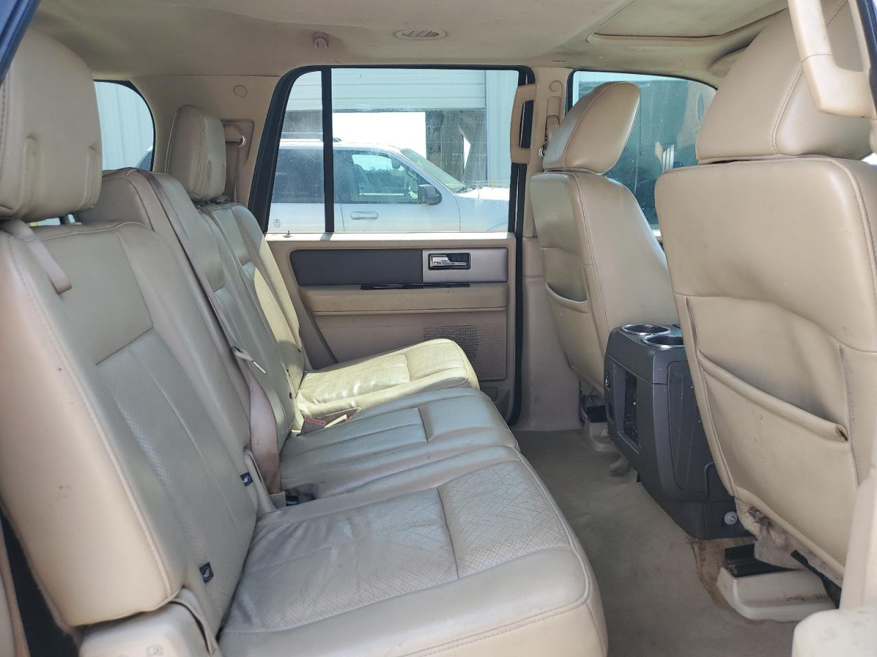 2011 Ford Expedition El Xlt VIN: 1FMJK1J51BEF37234 Lot: 80825855
